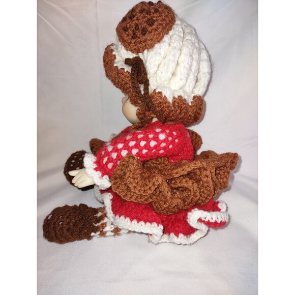 Vintage Crocheted Strawberry Shortcake 16in Doll Chocolate Chip Ice Cream - Picture 10 of 14
